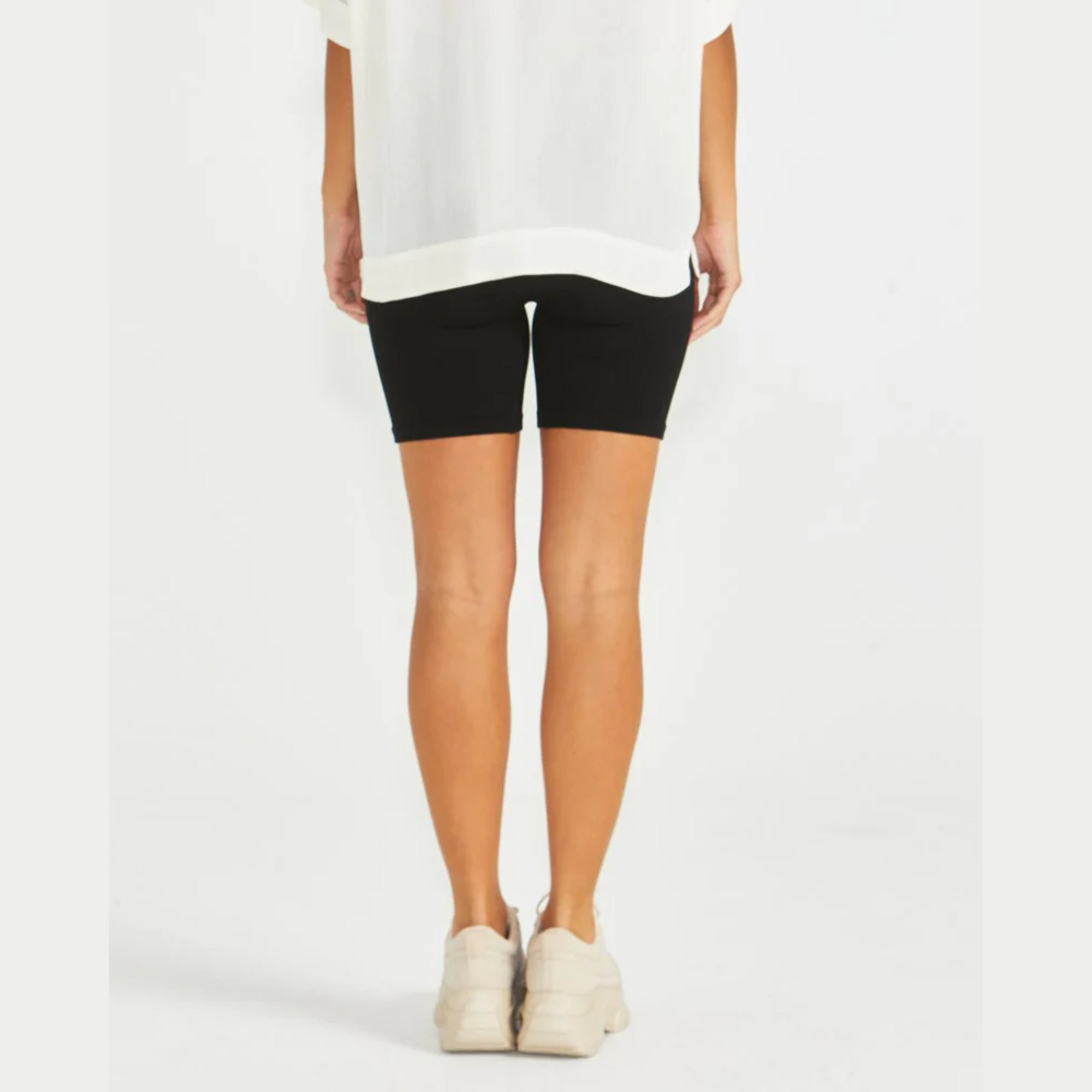 Stormi  Seamfree Shorts