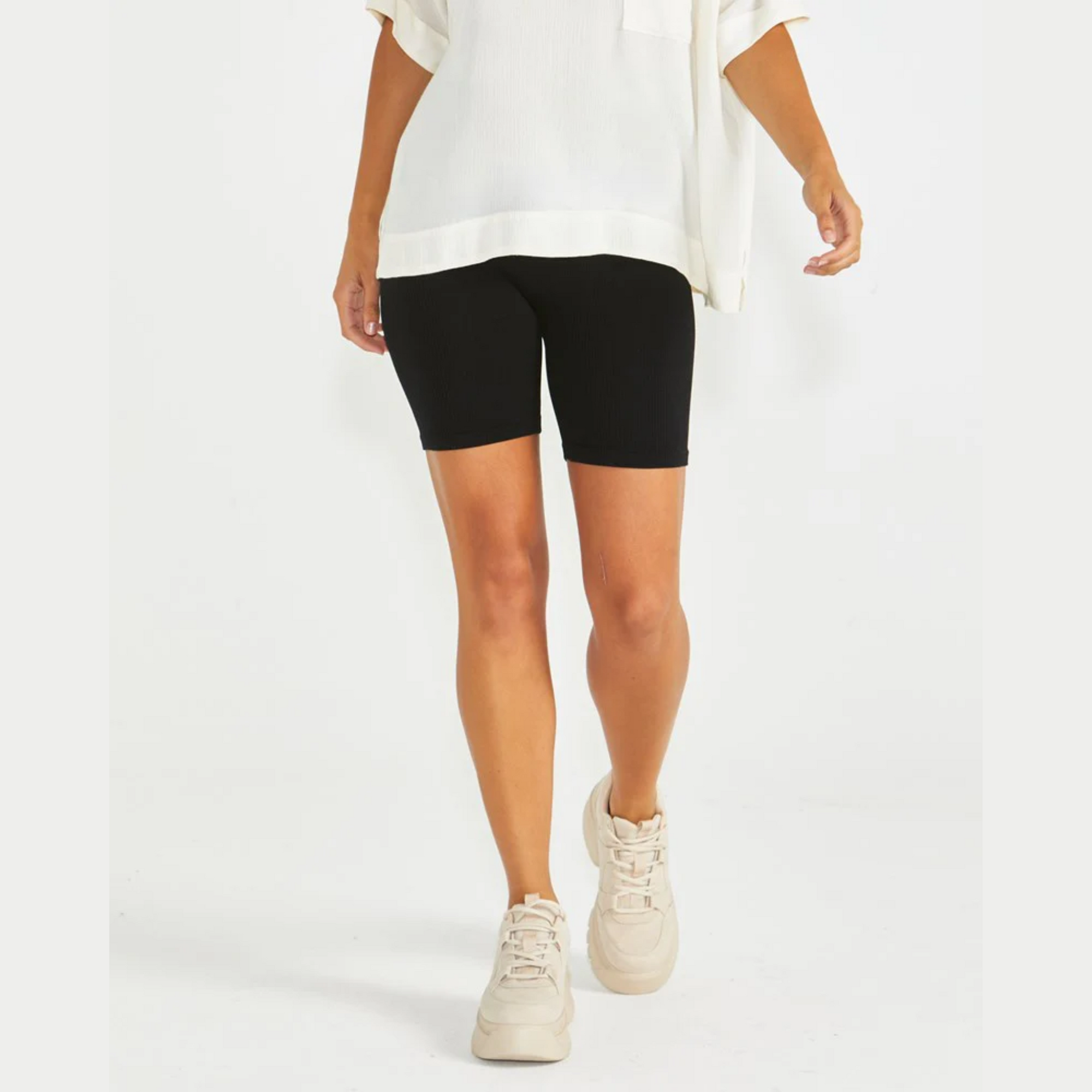 Stormi  Seamfree Shorts